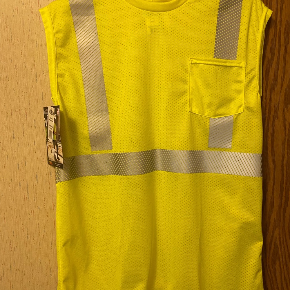 New ~ Radians RadWear USA Men's Class 2 Mesh Sleeveless Safety T-Shirt ~ M ~ Med